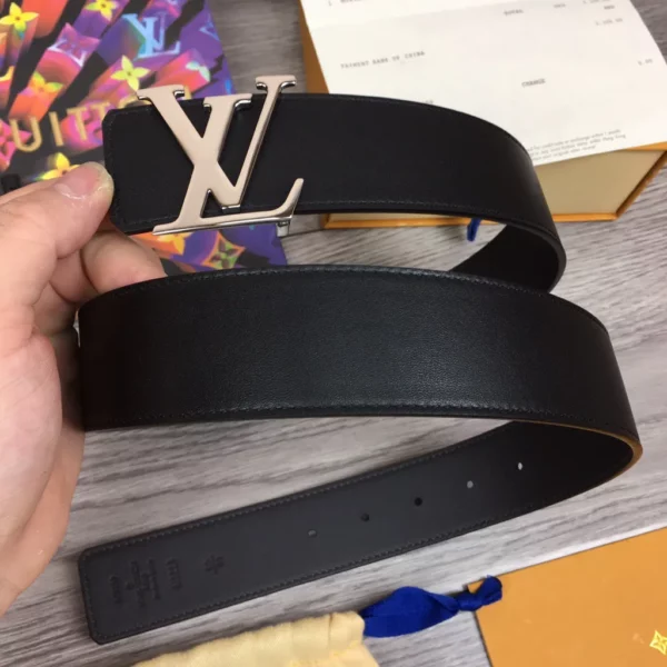 Louis Vuitton belt