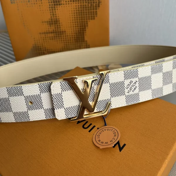 Louis Vuitton belt