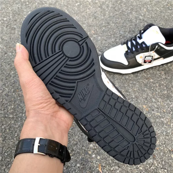 Supreme x Nike SB Dunk Low Black Stars - Replica shoes