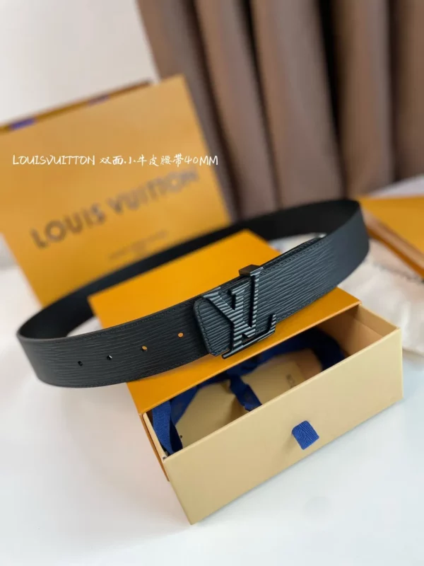 Louis Vuitton belt