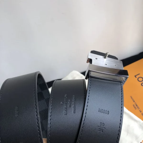 Louis Vuitton belt