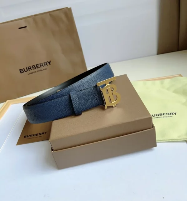 Burberry belt