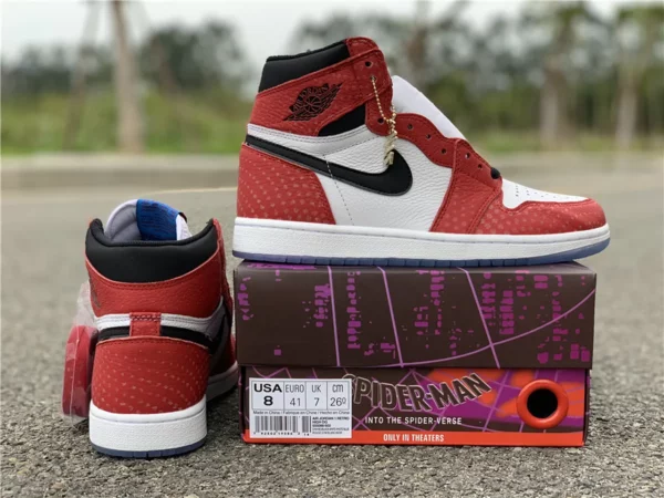 Air Jordan 1 Retro High OG Chicago Crystal - 2019-01-13 - Replica shoes