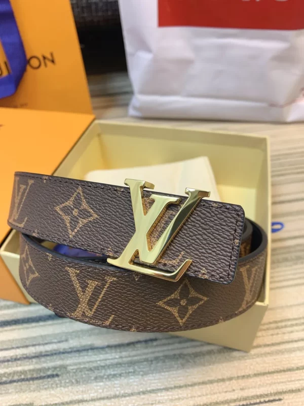 Louis Vuitton belt