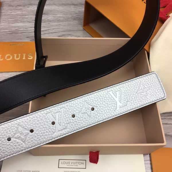 Louis Vuitton belt