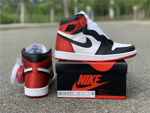 Air Jordan 1 Satin WMNS Black Toe - 2019-08-14 - Replica shoes