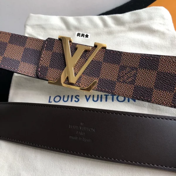 Louis Vuitton belt