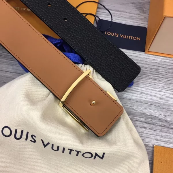 Louis Vuitton belt