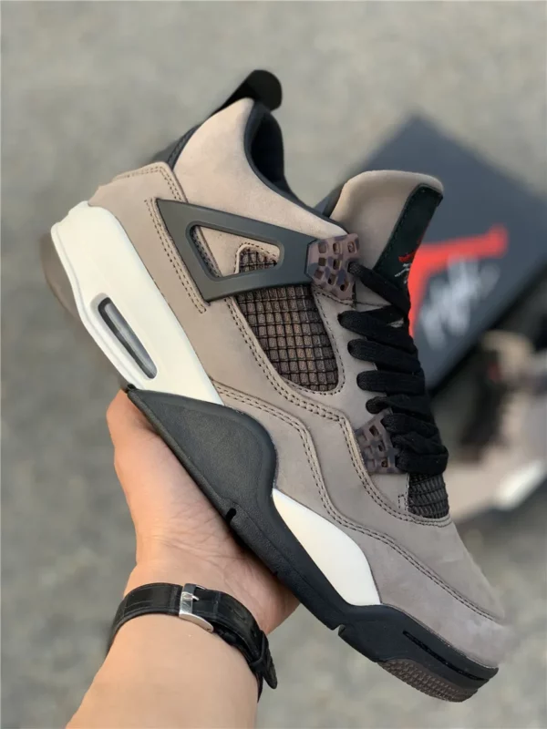 Air Jordan 4 x Travis Scott Olive - 2019-05-15 - Replica shoes