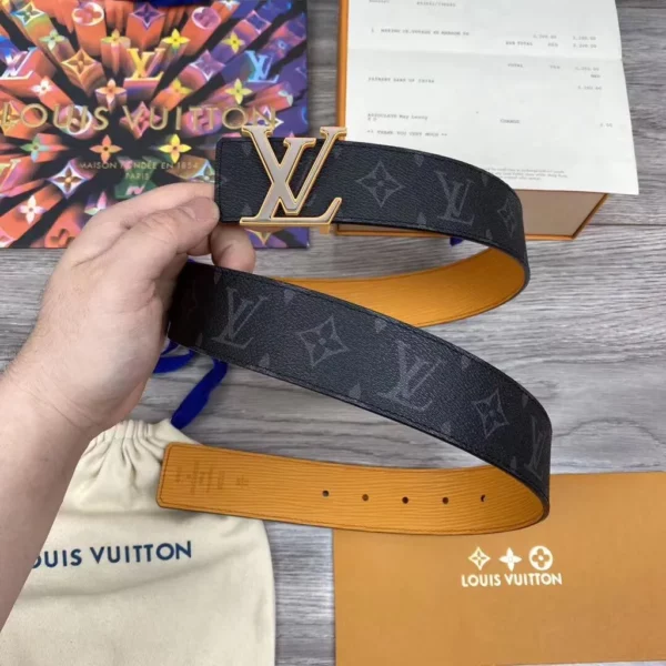 Louis Vuitton belt