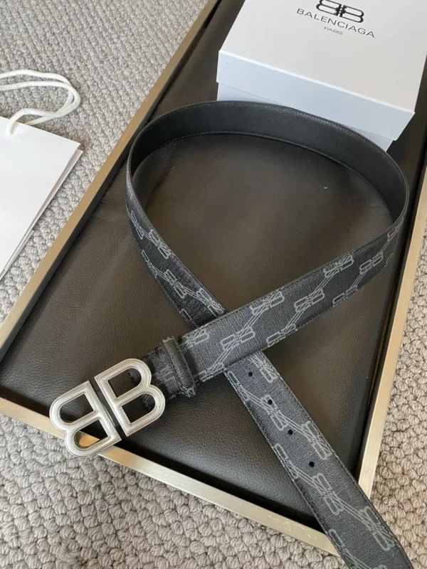 Balenciaga belt