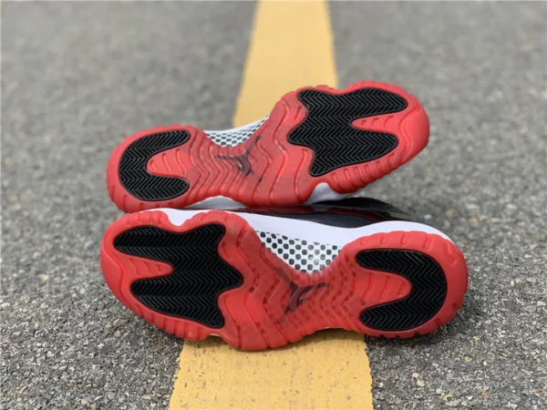 Air Jordan 11 Bred - 2019-08-14 - Replica shoes