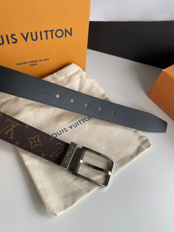 Louis Vuitton belt