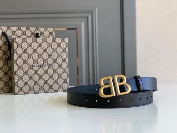 Balenciaga belt