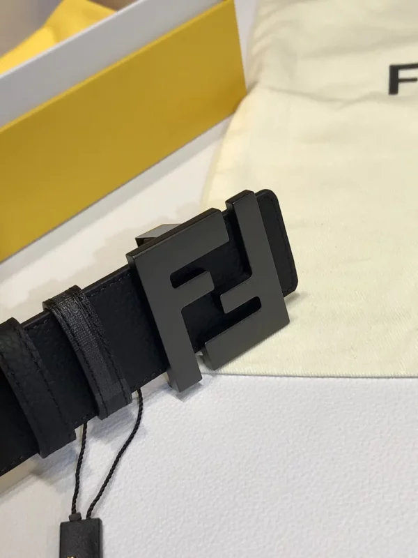 Fendi belt