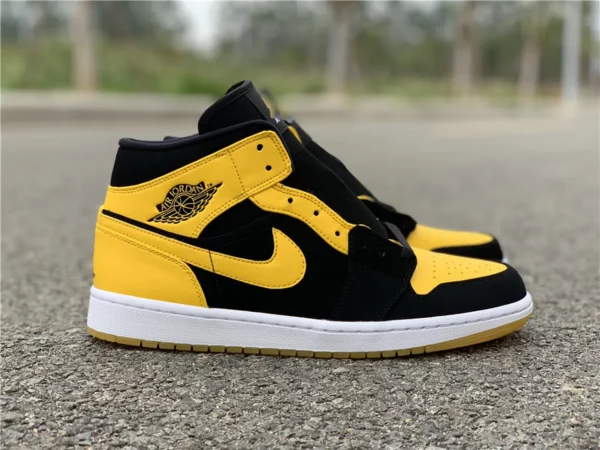 Air Jordan 1 Mid New Love - 2019-01-24 - Replica shoes