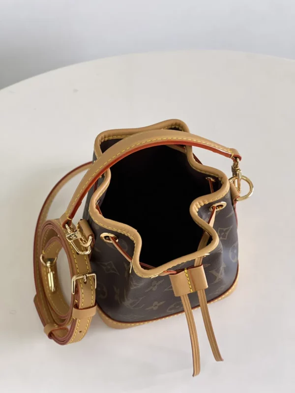 Louis Vuitton bag - louis vuitton replica bags