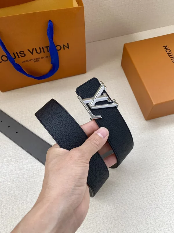 Louis Vuitton belt