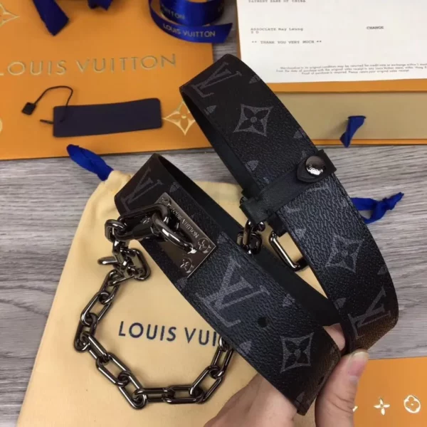 Louis Vuitton belt