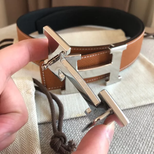 Hermes belt