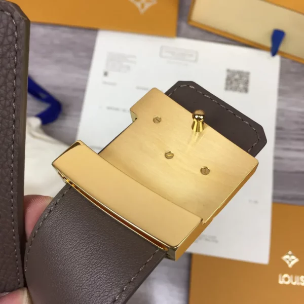 Louis Vuitton belt