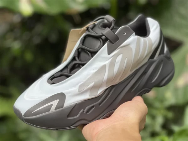 Adidas Yeezy Boost 700 MNVN Blue Tint-07-02 - Replica shoes