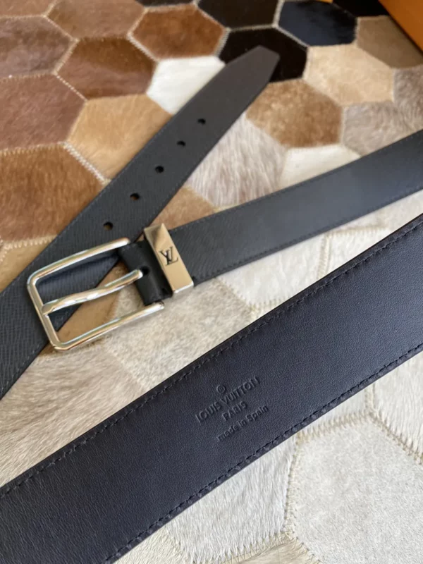 Louis Vuitton belt