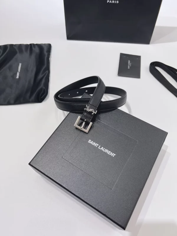 Saint Laurent belt