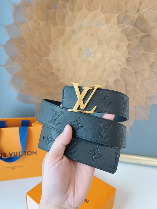 Louis Vuitton belt