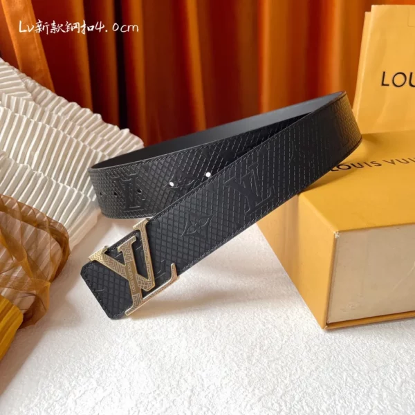 Louis Vuitton belt