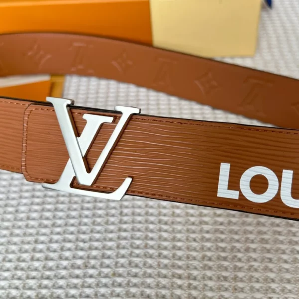 Louis Vuitton belt