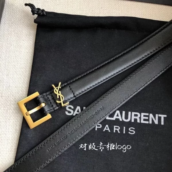 Saint Laurent belt