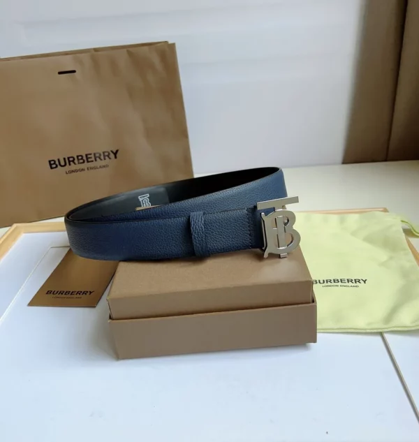 Burberry belt