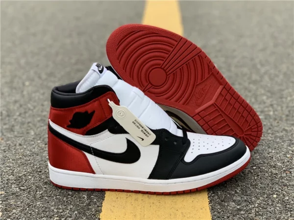 Air Jordan 1 Satin WMNS Black Toe - 2019-08-20 - Replica shoes