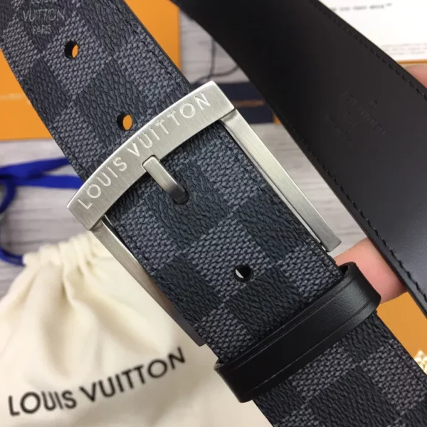 Louis Vuitton belt