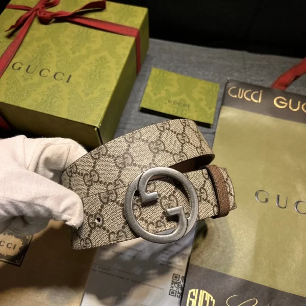 Gucci belt