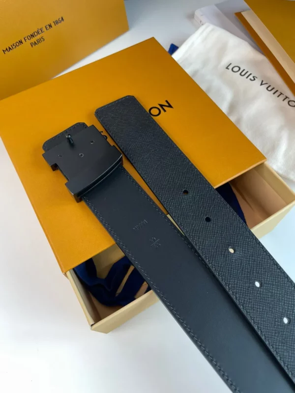 Louis Vuitton belt