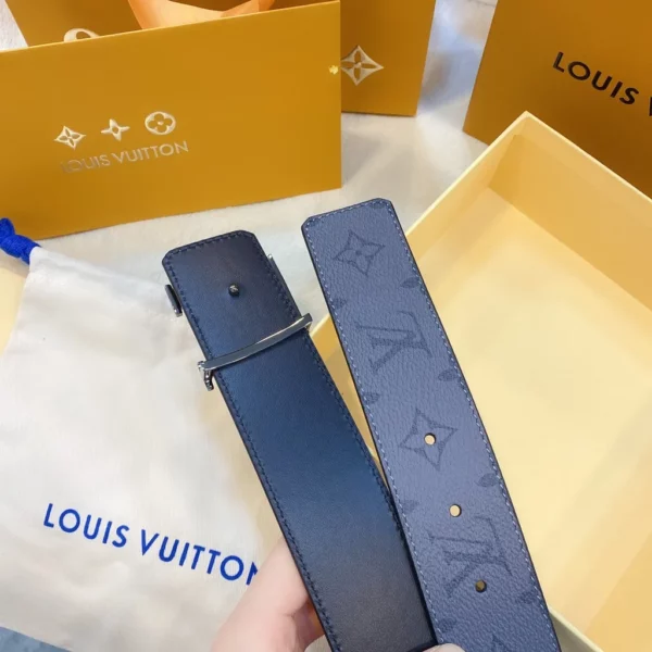 Louis Vuitton belt