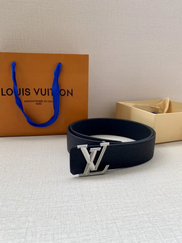 Louis Vuitton belt