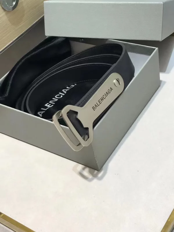 Balenciaga belt