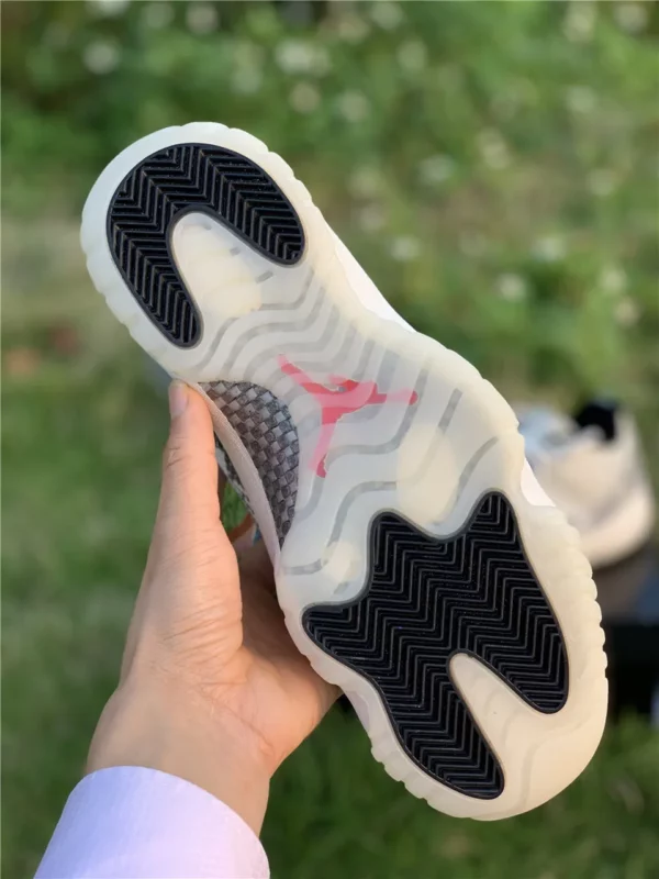 Air Jordan 11 Low SE Snakeskin - 2019-04-11 - Replica shoes