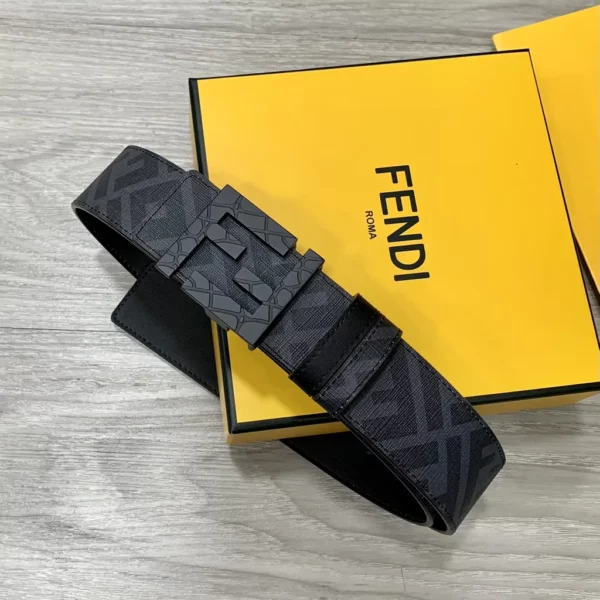 Fendi belt