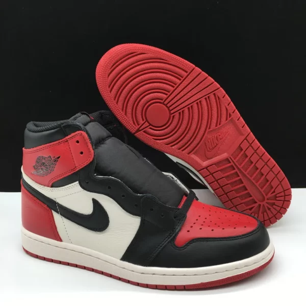 Air Jordan 1 Retro High OG Bred Toe - 2018-05-07 - Replica shoes