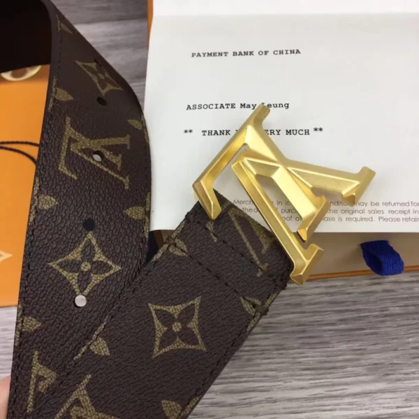 Louis Vuitton belt