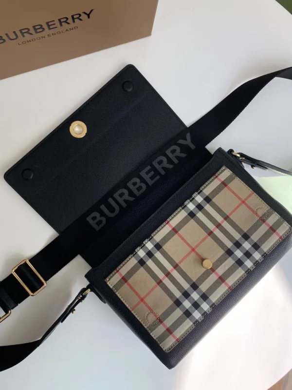 Burberry bag - rep bags