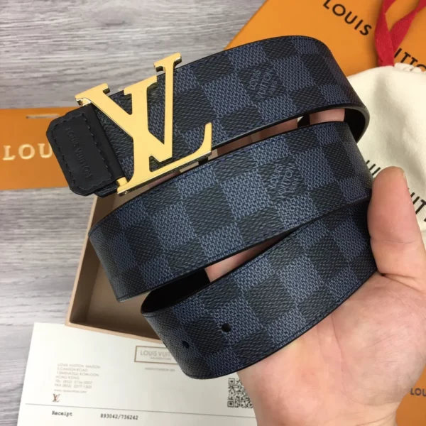 Louis Vuitton belt