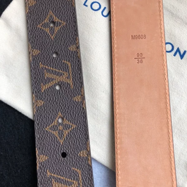 Louis Vuitton belt