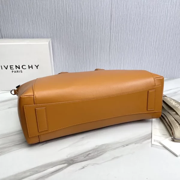 Givenchy bag - rep bags