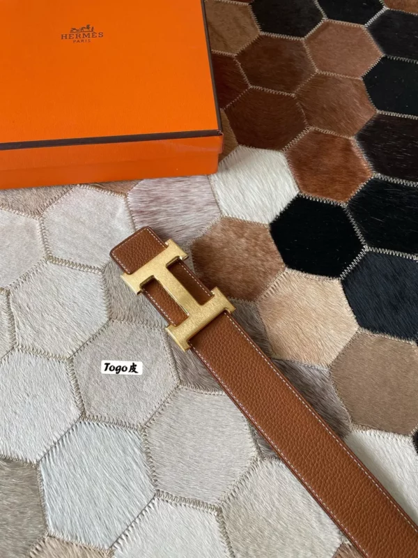 Hermes belt