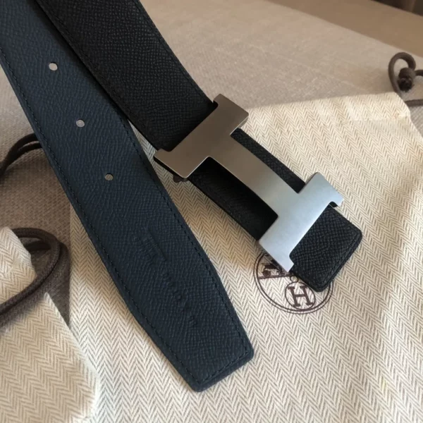 Hermes belt